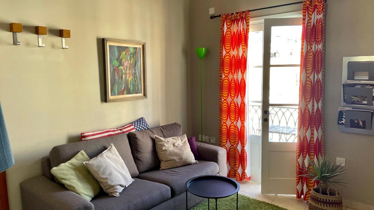 Simons Apartments Minutes Away From Balluta Bay And St Julians Sliema Eksteriør bilde