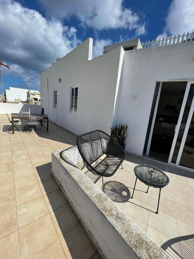 Simons Apartments Minutes Away From Balluta Bay And St Julians Sliema Eksteriør bilde