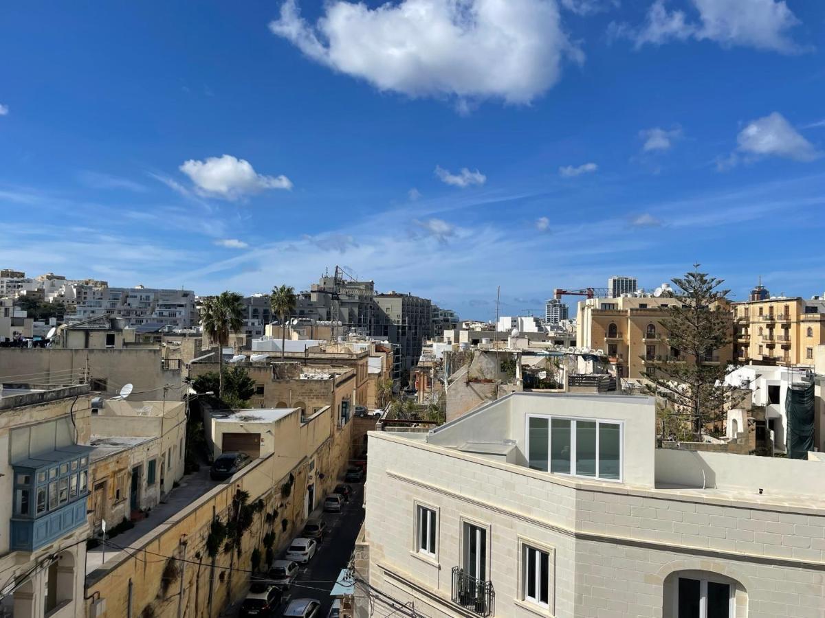 Simons Apartments Minutes Away From Balluta Bay And St Julians Sliema Eksteriør bilde