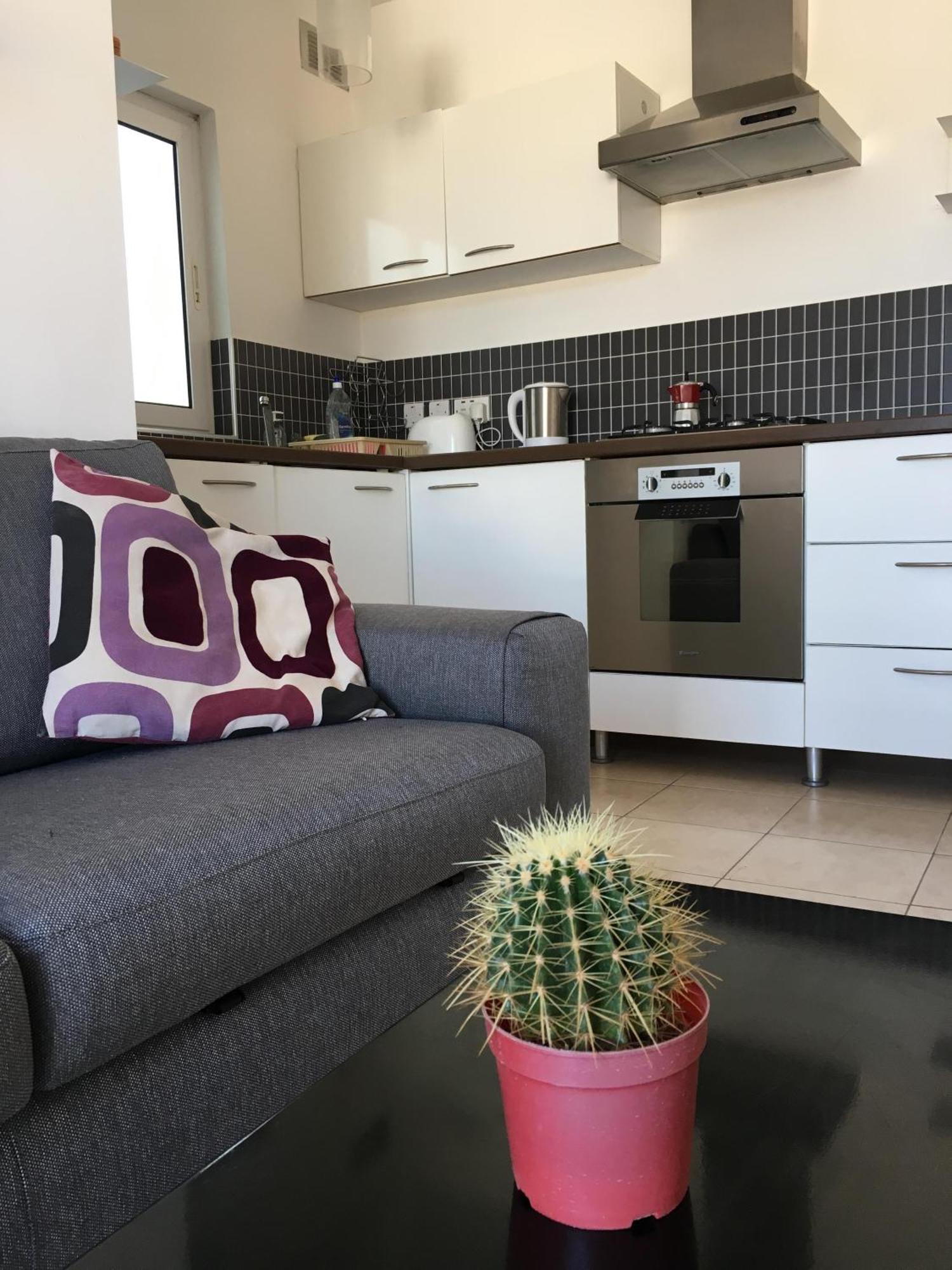 Simons Apartments Minutes Away From Balluta Bay And St Julians Sliema Eksteriør bilde